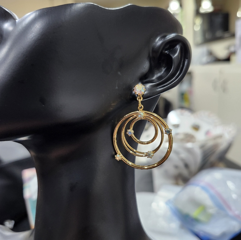 VINTAGE GOLD-TONE EARRINGS with RHINESTONE ACCENTS